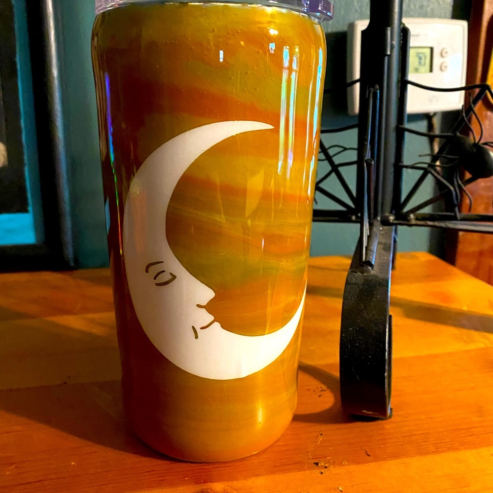 Mr.Moon Tumbler